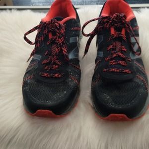 New balance women's size 8